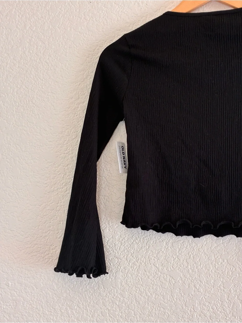 Old Navy | NWT Black rib knit flare sleeves cotton long sleeve tee size 10/12